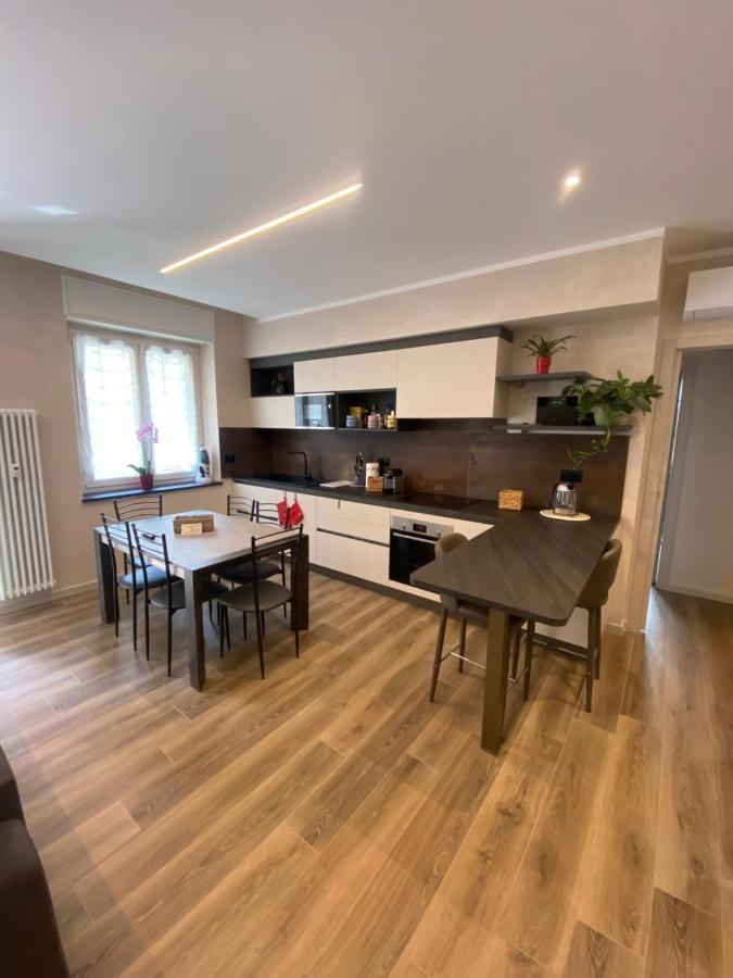 La Lupa Apartment - In The Heart Of Aosta With Car Box Exterior photo